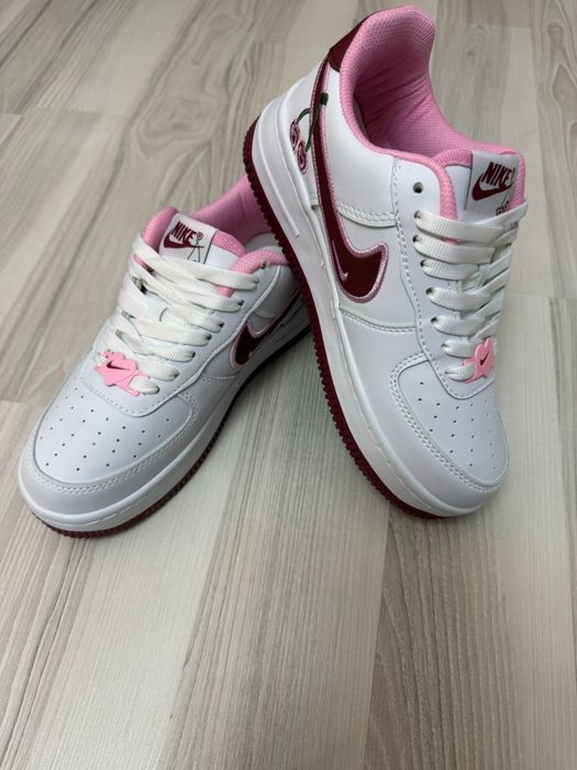 Adidasi nike air force 1 one cherry de dama