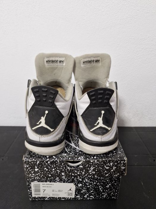 Jordan 4 military black