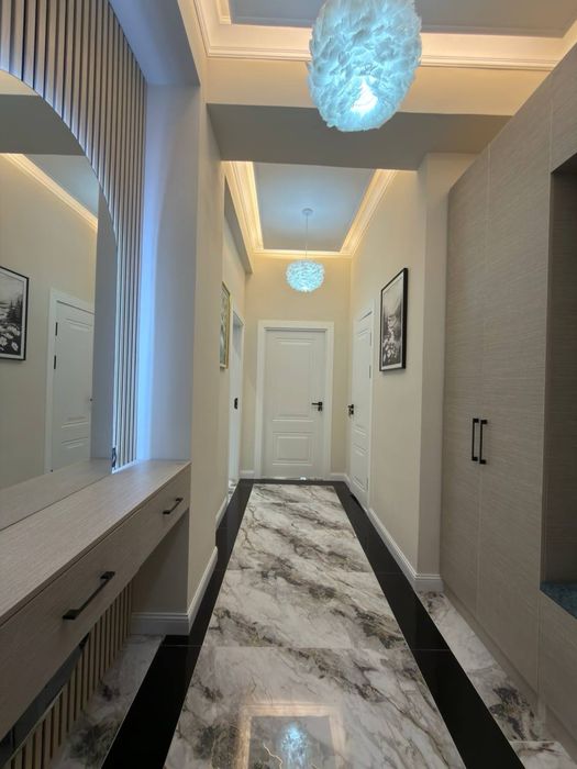 Продается 2 ком. Квартира на 2 этаже площадью 43 кв.м. В Повороте
