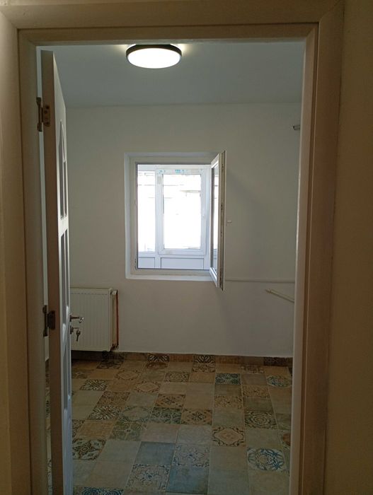 Apartament 2 camere Craiovița Nouă