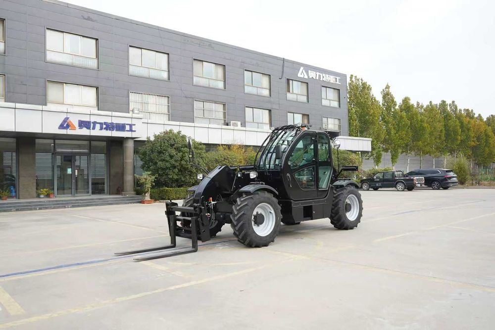 Погрузчик, новый