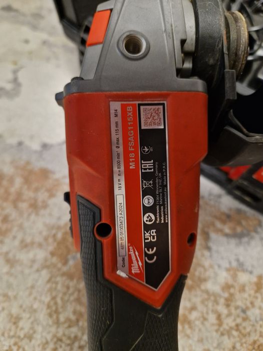 Flex, polizor Milwaukee fuel M18