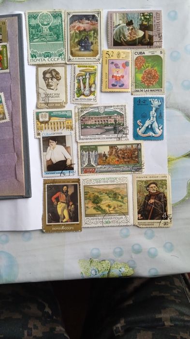 Продам рубли . почтовые марки