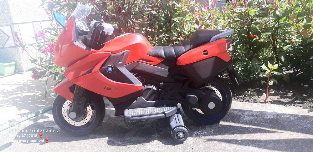 Акумулаторен мотор с меки Eva  гуми  и кожена сед. XMX 316 12V FS-2956