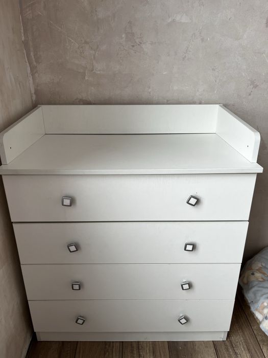 Продам комод детский