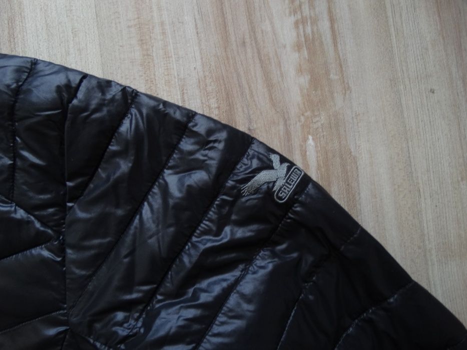 Salewa женско есенно подплатено олекотено яке размер L