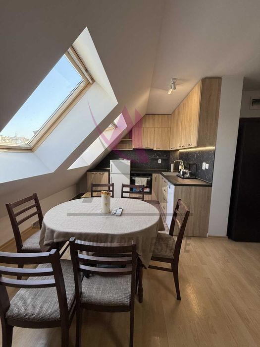 Дава се под наем Тристаен апартамент в Варна, Център - 70 кв.м за 550 € - Снимка #1