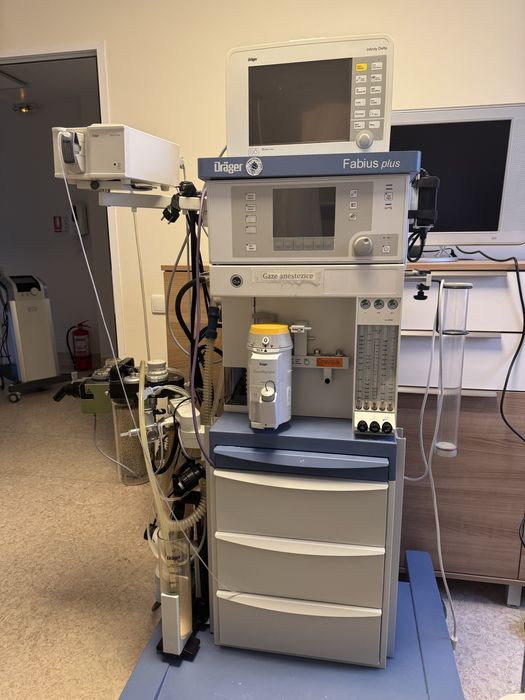 Aparat anestezie Drager Fabius Plus
