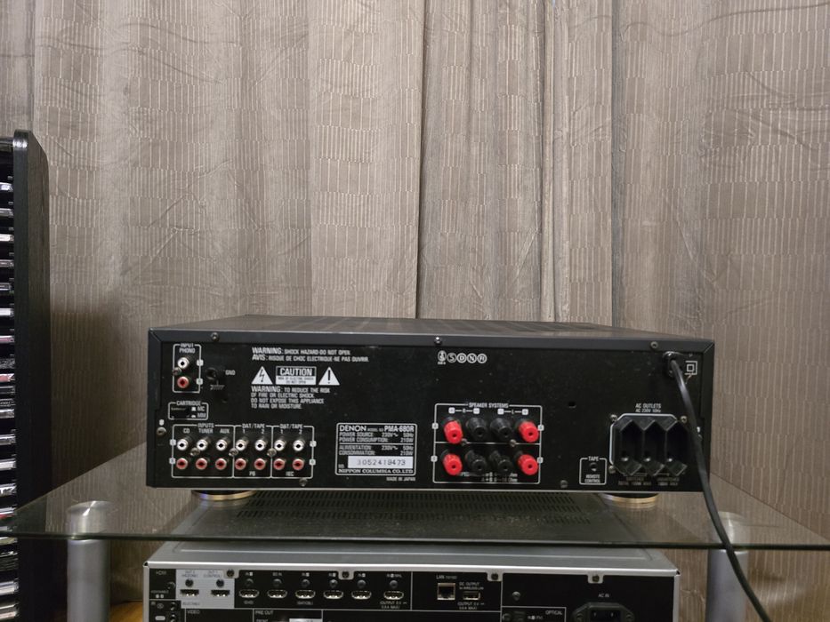 Denon PMA-680R – Amplificator Hi-Fi Clasic, Sunet Cald Analog, Putere Curată și Control Excelent Bass