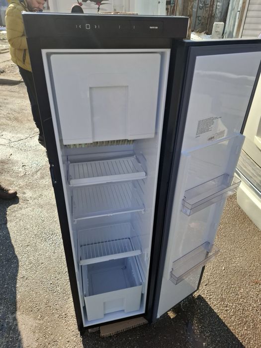 Хладилник thetford n4142e