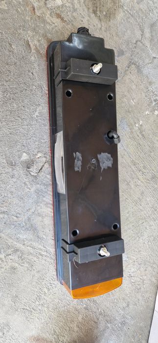 Задние фары на HOWO