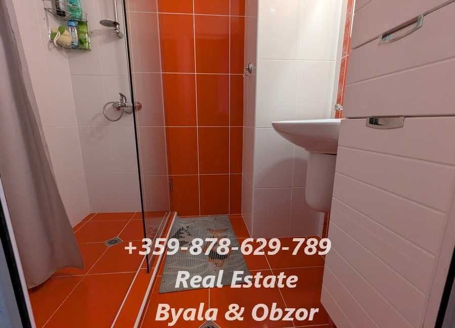 Продава се Тристаен апартамент в Бяла - 140 кв.м за 822 €/кв.м - Снимка #13