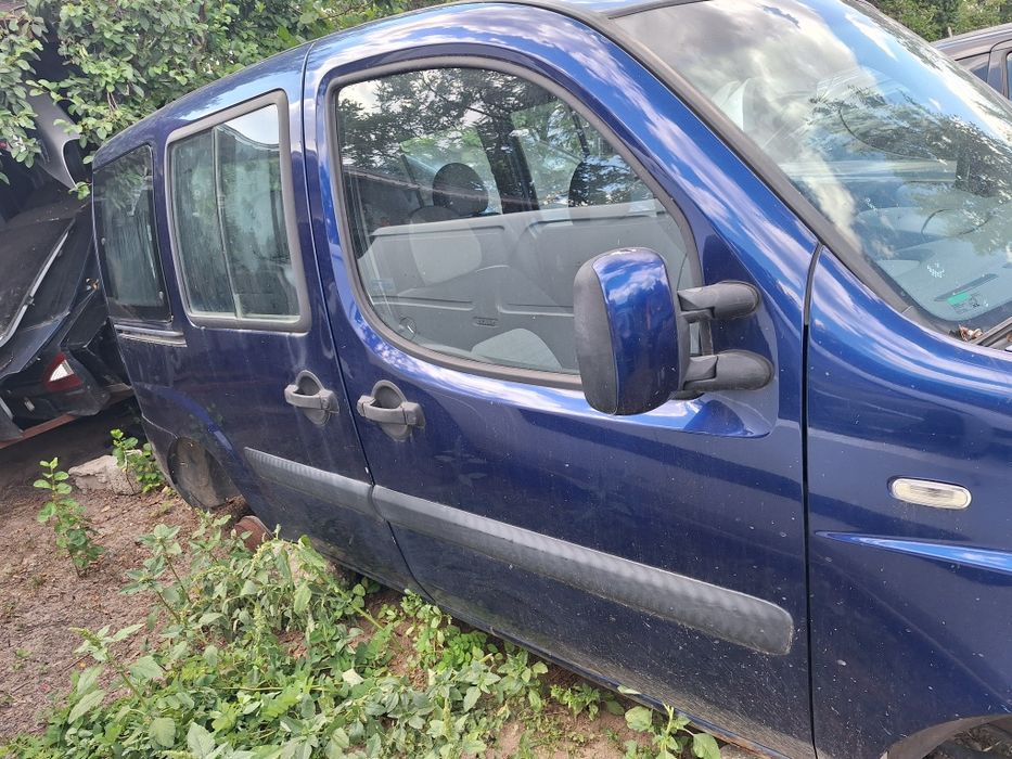 Dezmembrari Fiat Doblo 1.3 diesel 1.4 benzina an 2006
