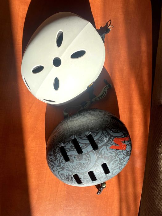 Каска за велосипед, тротинетка, скейтборд или ролери SIXSIXONE