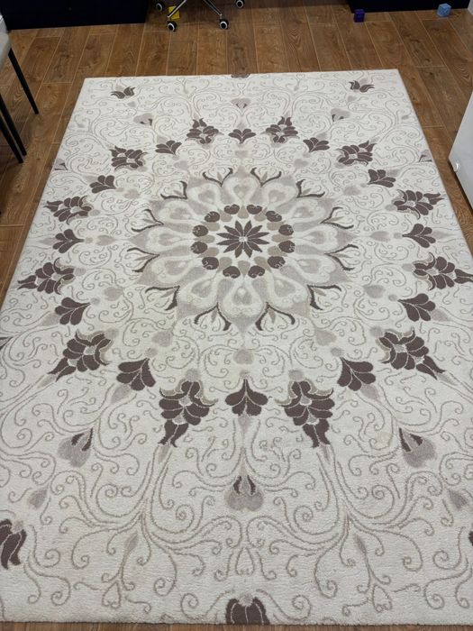 Ковер продается.