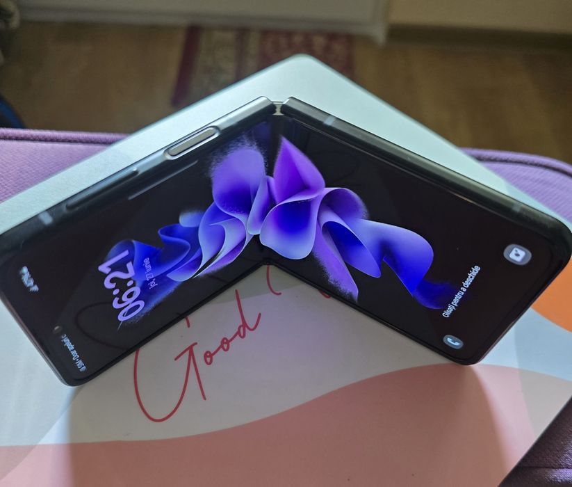 Samsung Galaxy Z Flip 3 5G, 256 GB