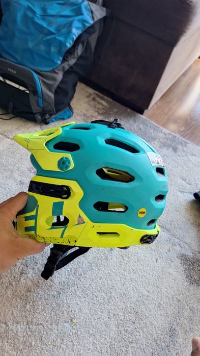 Шлем Bell Super 3R Mips