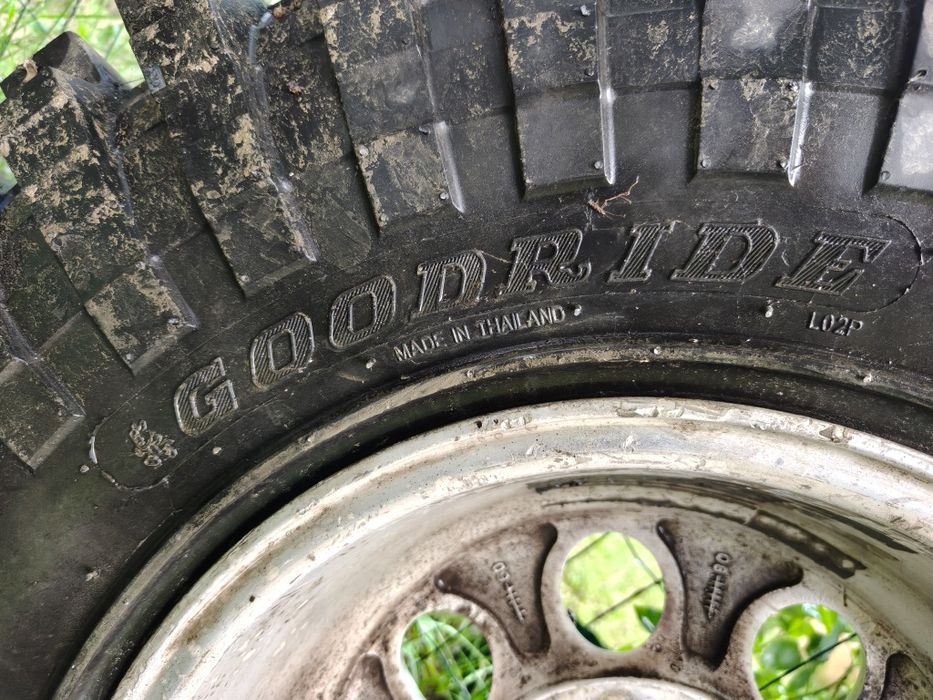 Roti off road 35/12,5/R15 pentru japoneze mari
