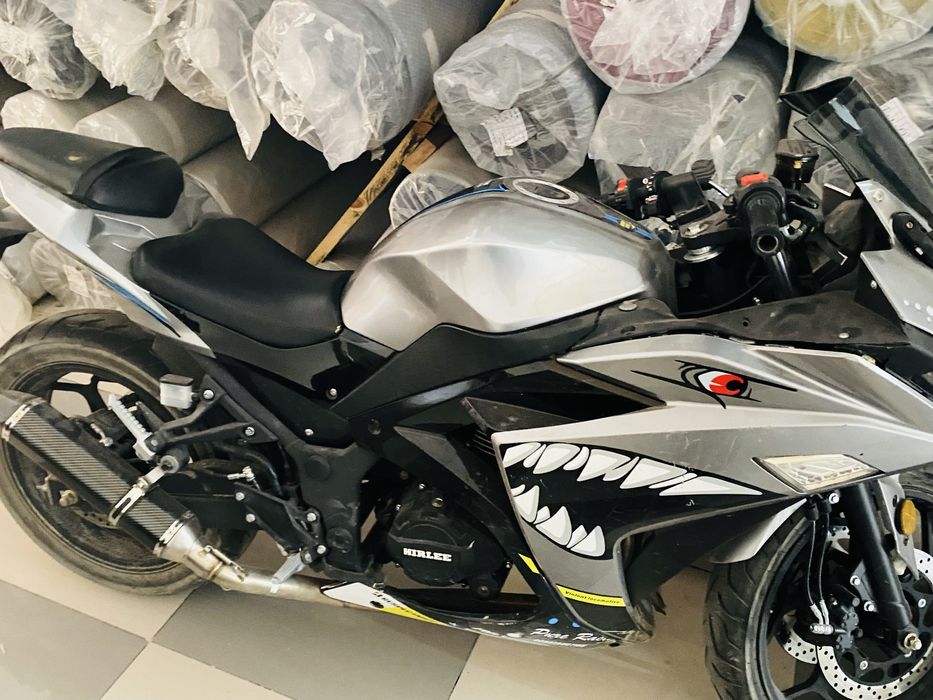 Мотоцикл HARLEE 250куб