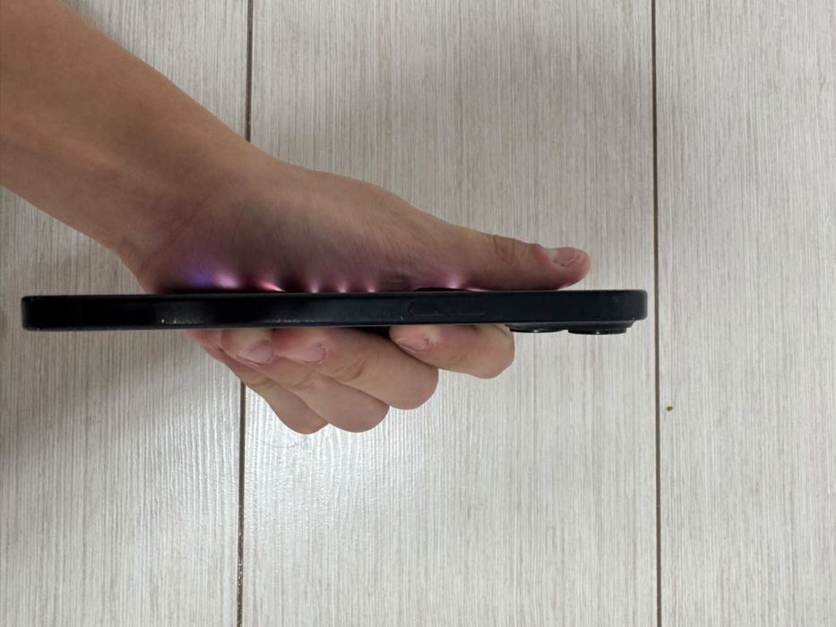 iPhone 15 180k саудасы бар срочно!