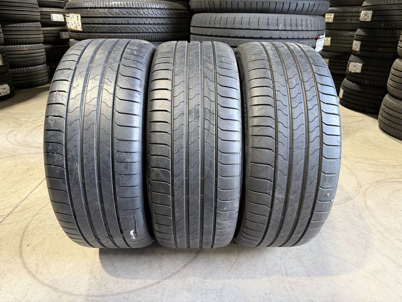 225/40/19 BRIDGESTONE 3бр