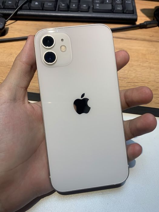 iPhone 12 128Gb 77%