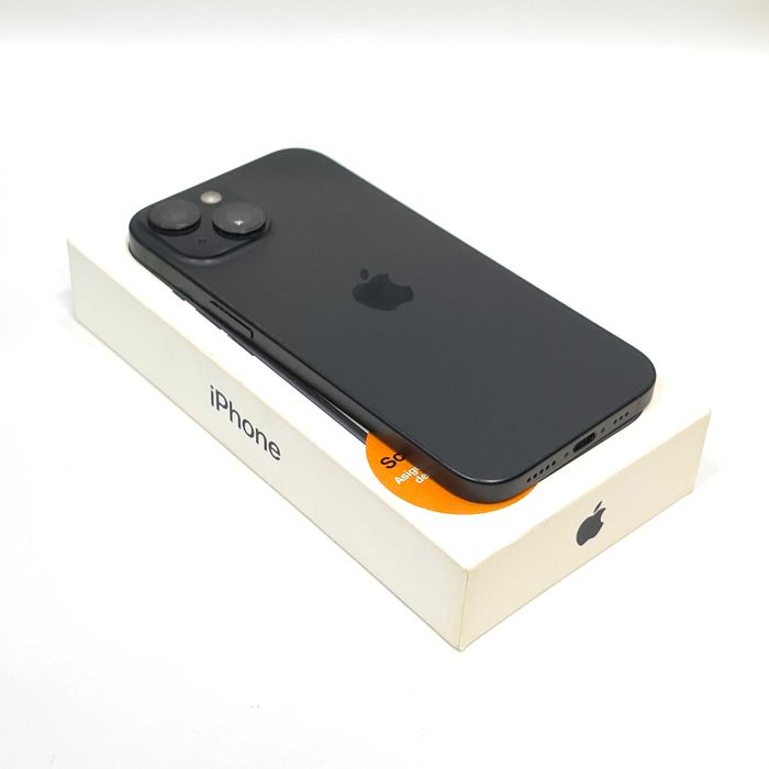 Hope Amanet P8 iPhone 15 128GB / Baterie 100% 72 Cicluri de incarcare