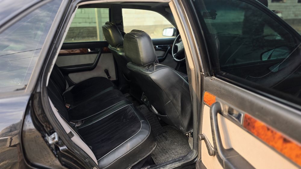 Продам машину Ауди с4