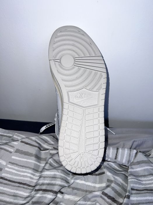 Adidasi nike jordan 1