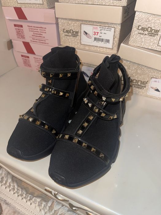 Новые кроссовки женские, производство Турция