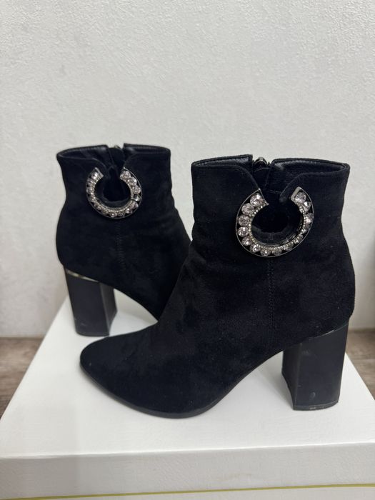 Полу сапожки  женские