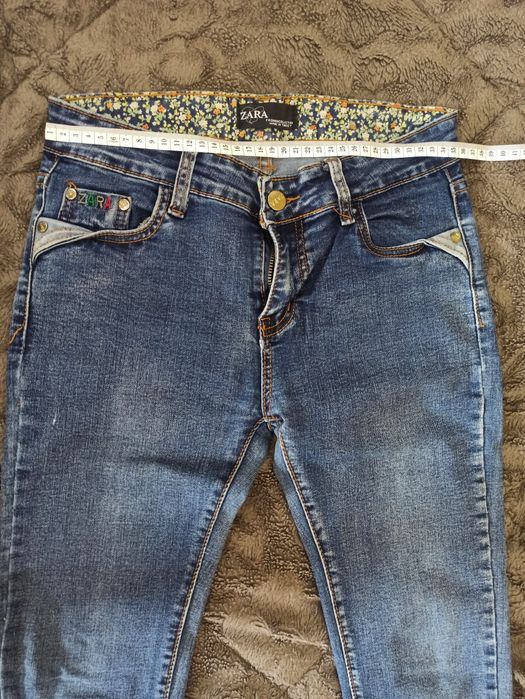 Джинсы ZARA б/у .
