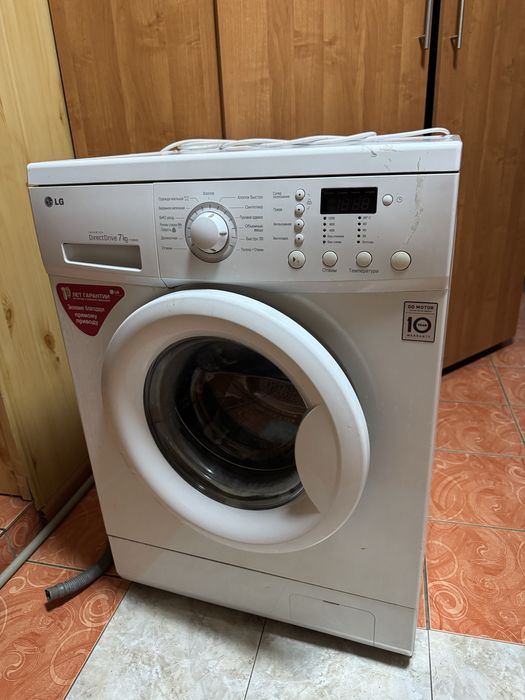 Продам стиральную машину
