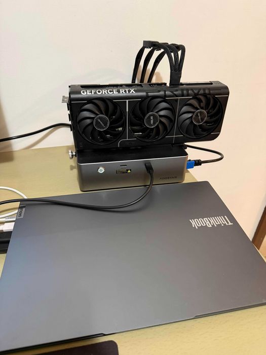 AOOSTAR AG02 egpu extern conectare placa video la laptop sau pc
