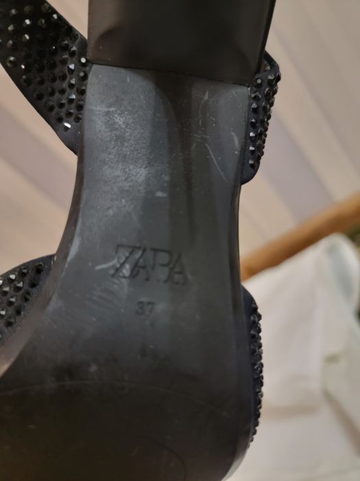 Продаётся туфли Zara