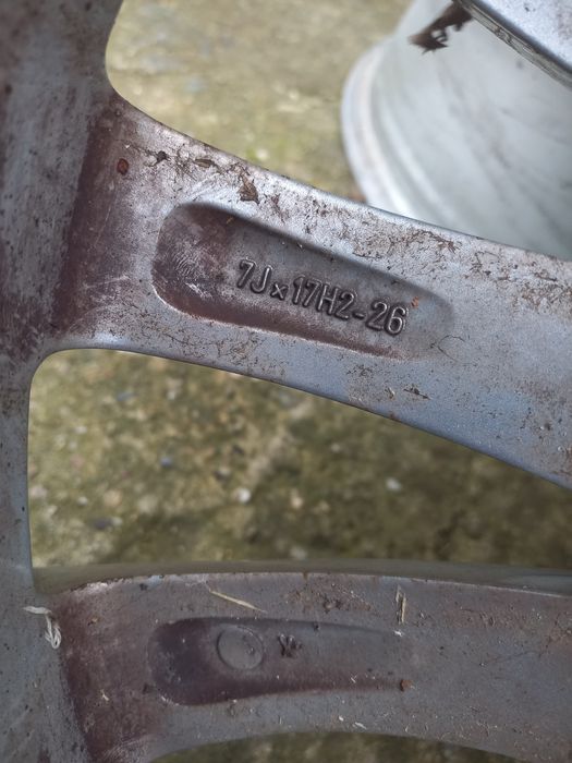 Джанти 17 цола Alfa Romeo / Fiat