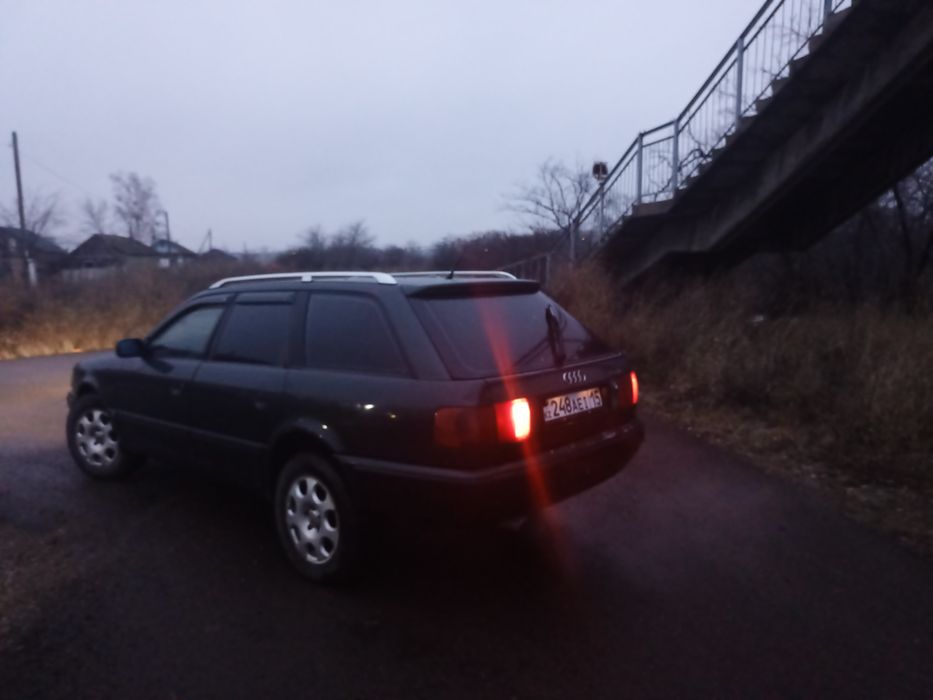 Продам Ауди 100 с4 унииверсал
