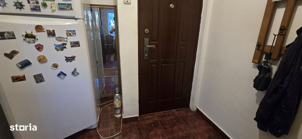 Vanzare apartament 2 camere, etaj 3 , micro 9 Targoviste