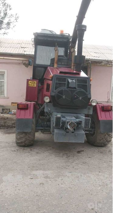 Макка пояси  ўрадиган комбайн.