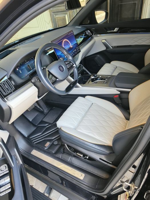 BYD TANG Ev 730км Рестайлинг 7 месталик Капитанский сиденя энг фули