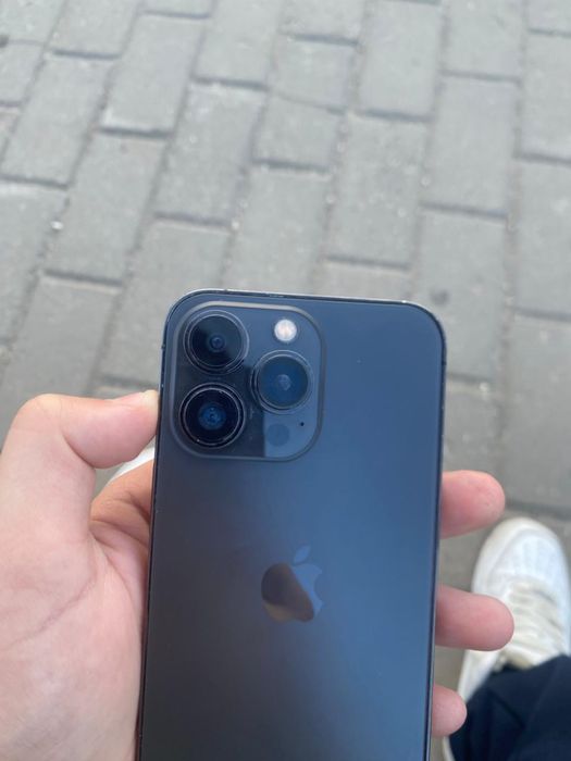 Продам  iPhone 13 Pro