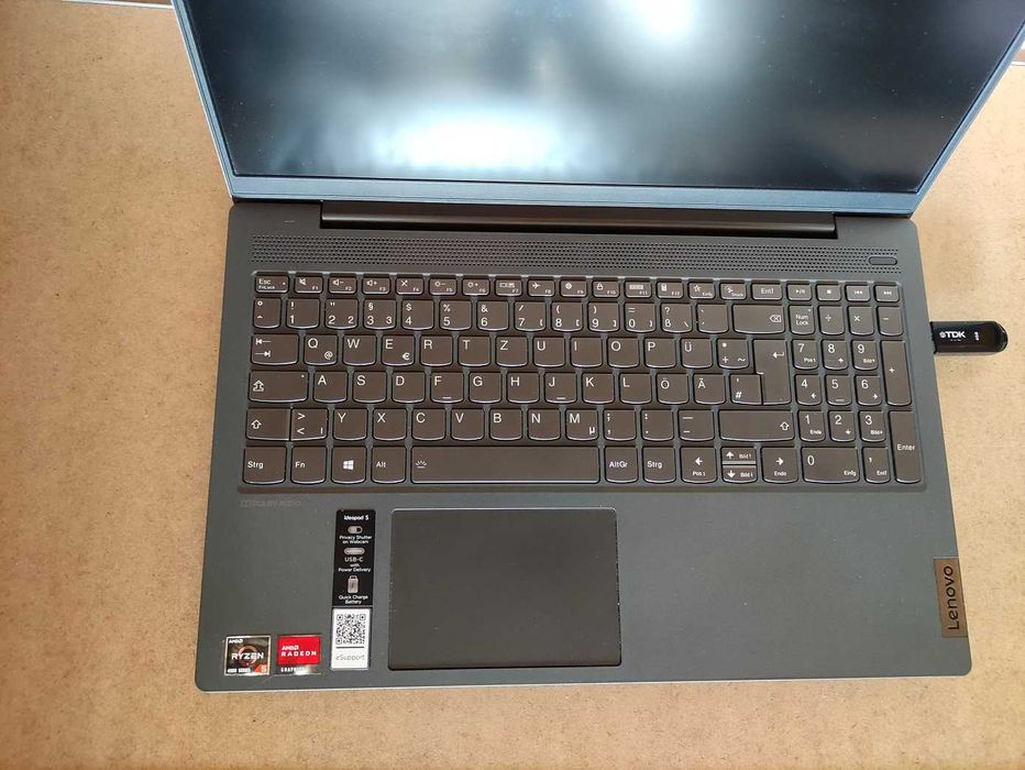 15.6" Lenovo IdeaPad 5, Ryzen 5 4500U, 16GB DDR4, Intel 2500 Pro SSD 180GB