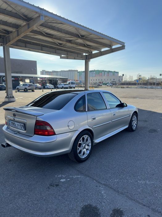 Продам опель вектра б