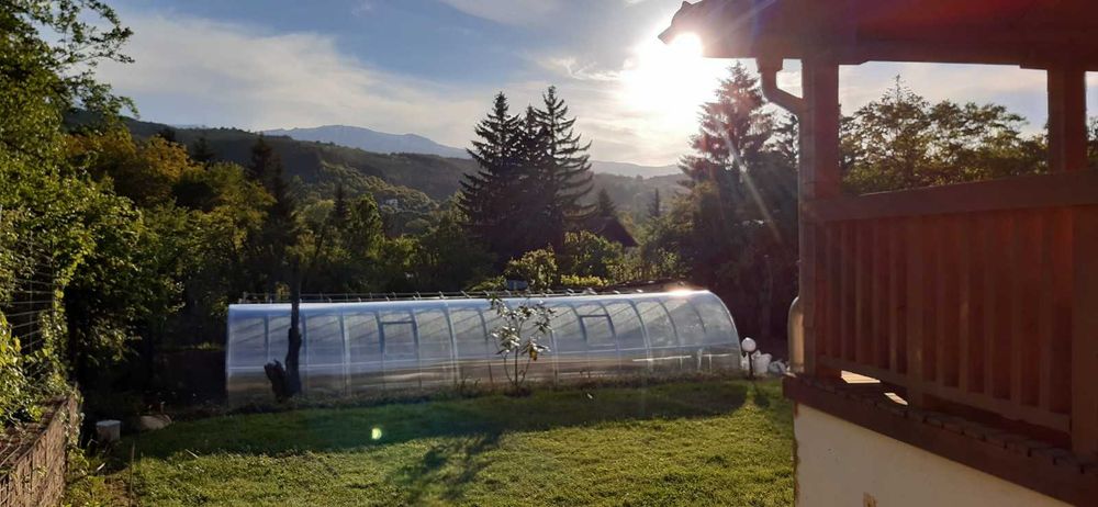 Oранжерий с покритие от поликарбонат