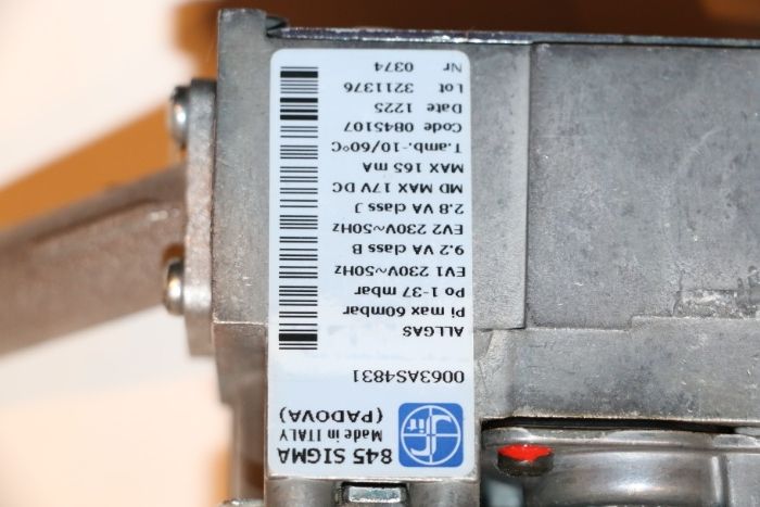 Vana de gaz Sigma 845 centrala termica Ariston dupa 2007