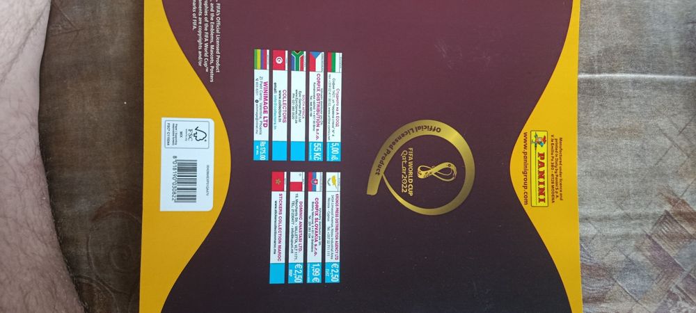 Продавам албуми на Topps и Panini