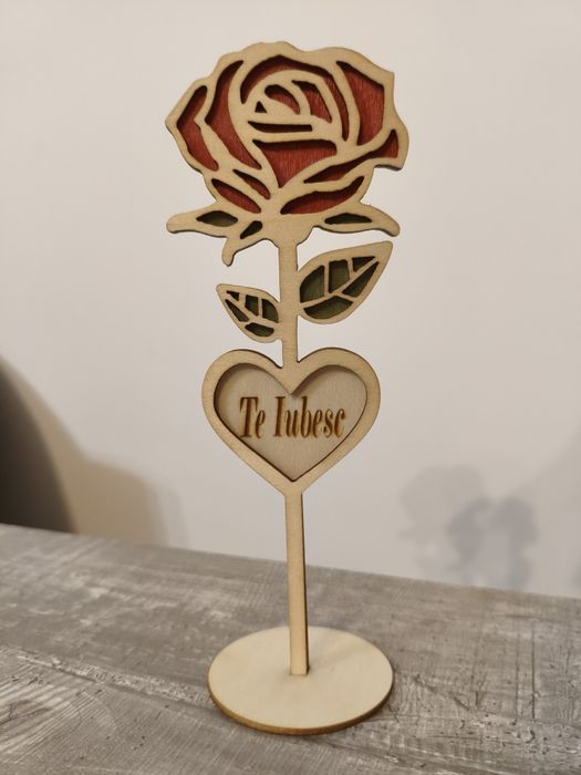 Decorațiune trandafir de lemn Te Iubesc cadoul perfect Valentine's day