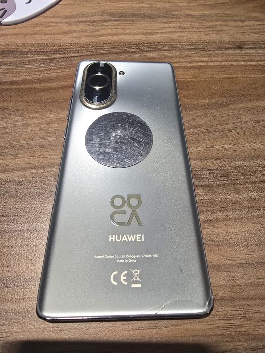 Vand Huawei Nova 10 la Cutie Folosit 128gb cu 8gb ram