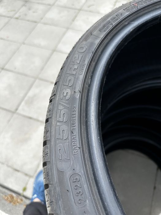 255/35/20 Зимни гуми Linglong winter UHP
