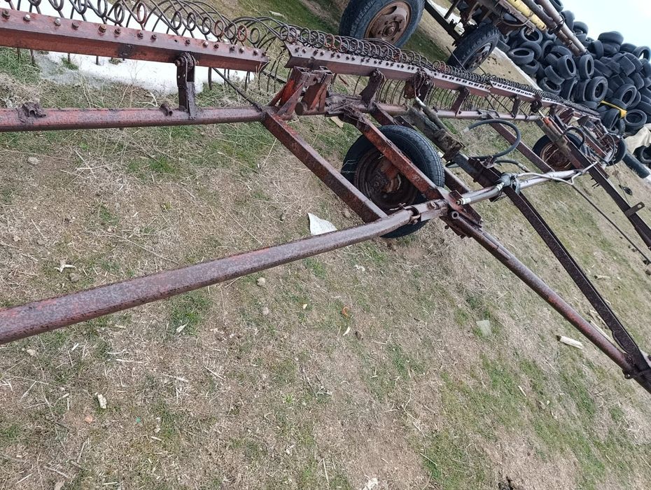 Грабля прицепная